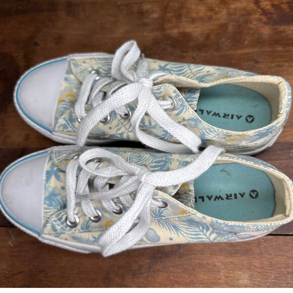 Airwalk Women's Legacee Canvas Floral Hawaiian Blue & Cream No. 181510 Size 6 - Picture 8 of 9